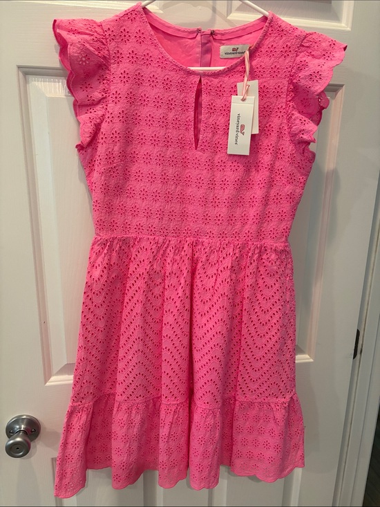 Vineyard Vines Dresses & Skirts - Vineyard Vines Hot Pink Eyelet Flutter Sleeve Dress-Firm price